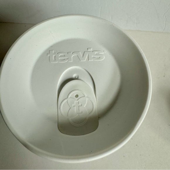 NWT. Disney Tervis Tumbler. 2024 runDisney springtime surprise high quality cup - Picture 6 of 12